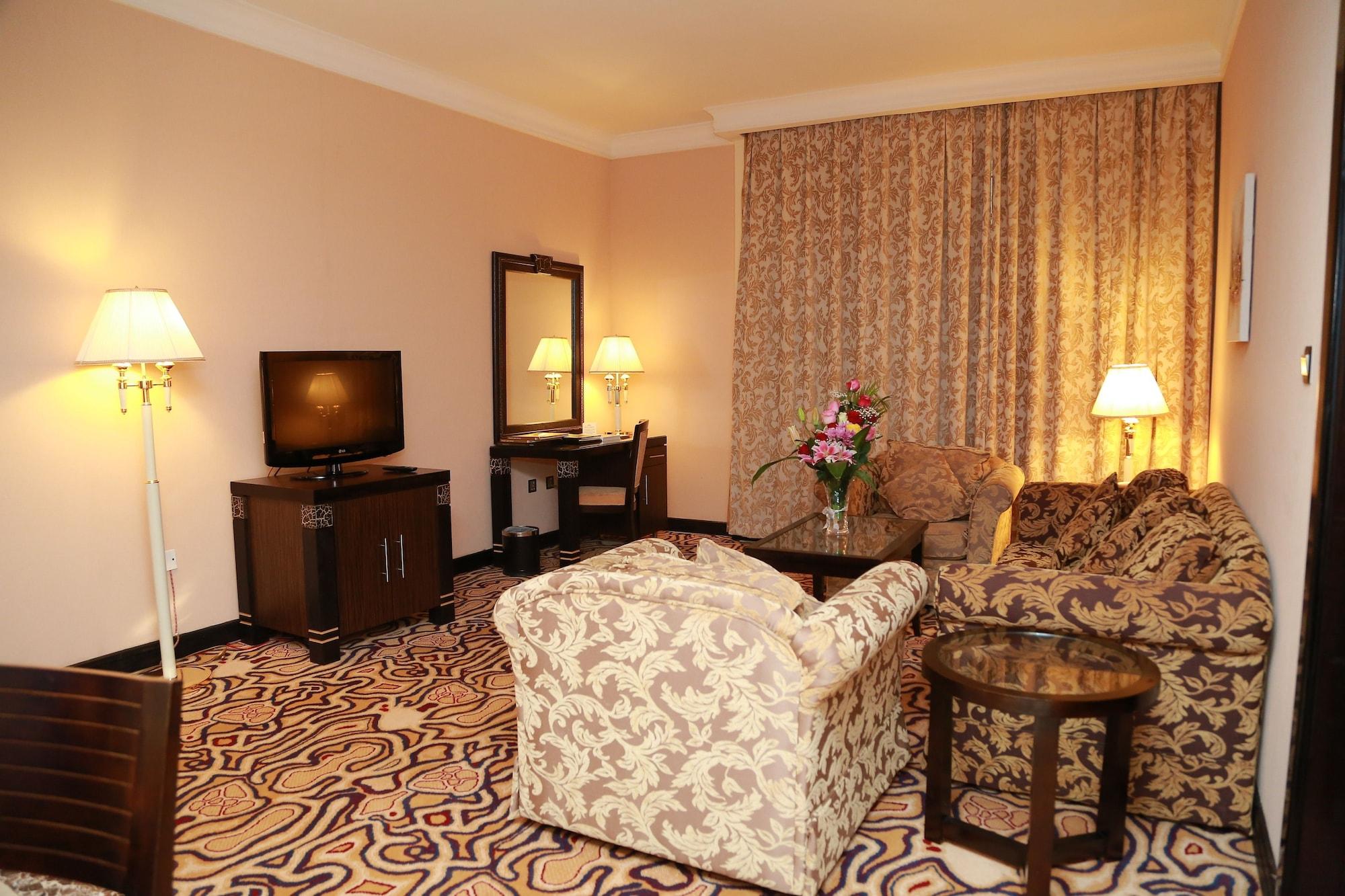 Sharjah Palace Hotel Exterior photo